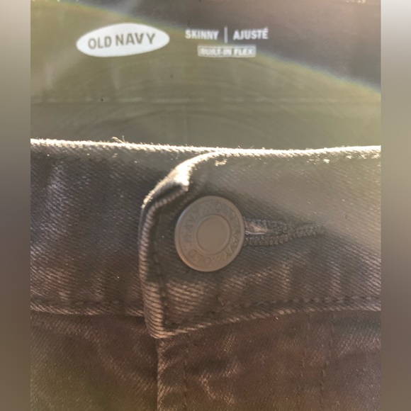Old Navy Built-in Flex black skinny jeans (36 x 30) - Picture 3 of 6